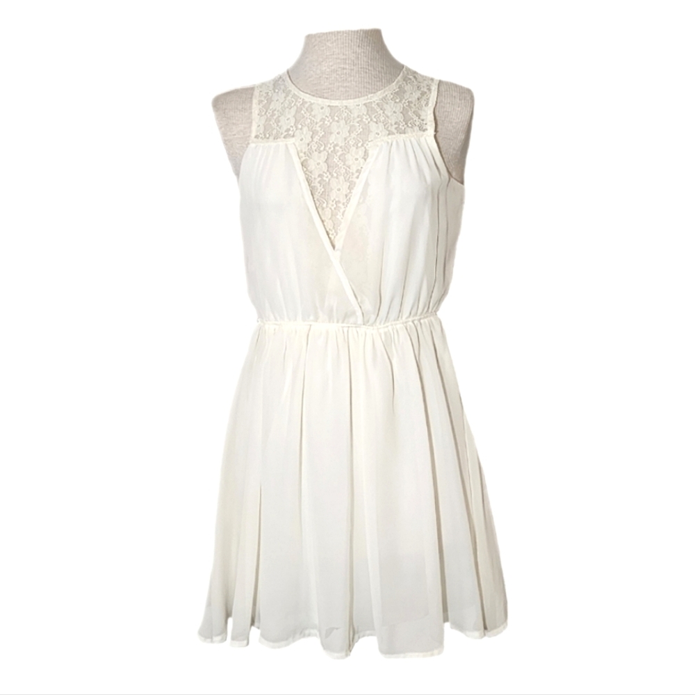 ALMOST FAMOUS Dress Farmers Daughter Sleeveless Cream Size S